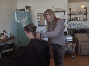 Ridgway gets a touch of ‘glitz’ with new salon