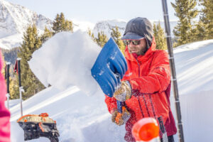 What goes into avalanche forecasts?