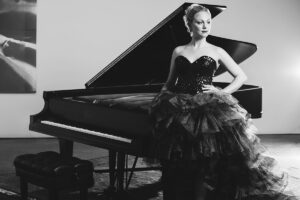 Concert pairs famed pianist, milestone anniversary